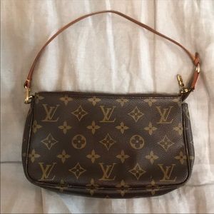 Louis Vuitton purse